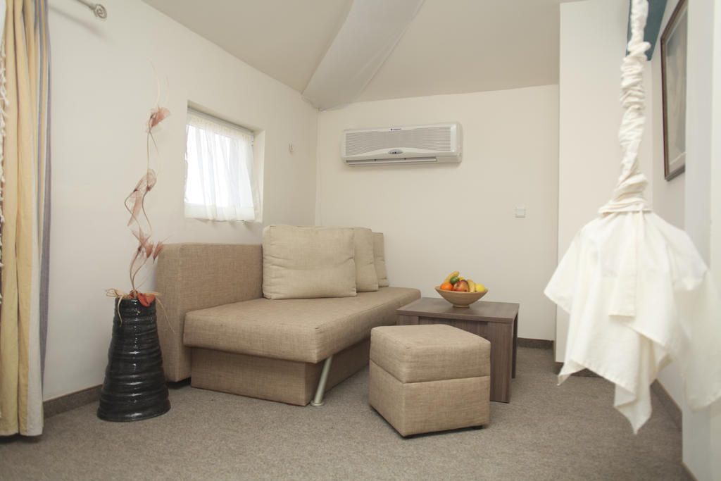Hotel Laguna Lozenets Chambre photo