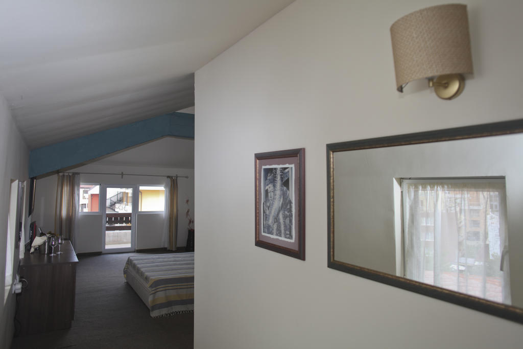 Hotel Laguna Lozenets Chambre photo