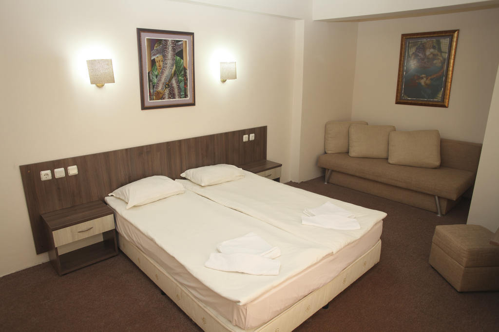 Hotel Laguna Lozenets Chambre photo
